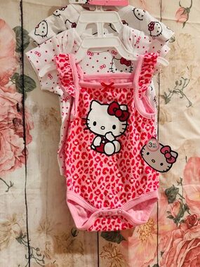 Hello Kitty Baby Girl Clothes 3 Bodysuit Set Pink White Animal Print 6 Months